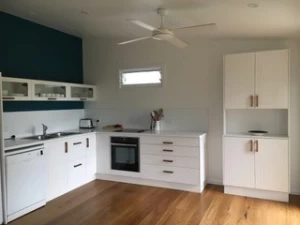 Tasteful Timber Accent with Square Lineals