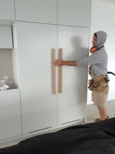 Testing Handle Out For Size & Position