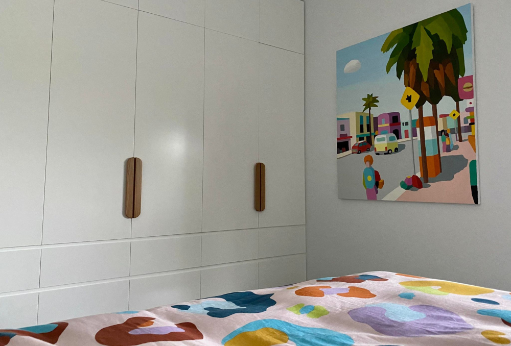 Team Wood and white. Perfect Combination for a wardrobe.